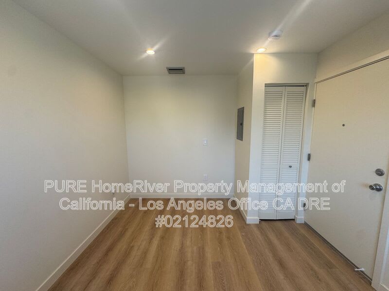 1536 1/2 W 205th St – photo 2