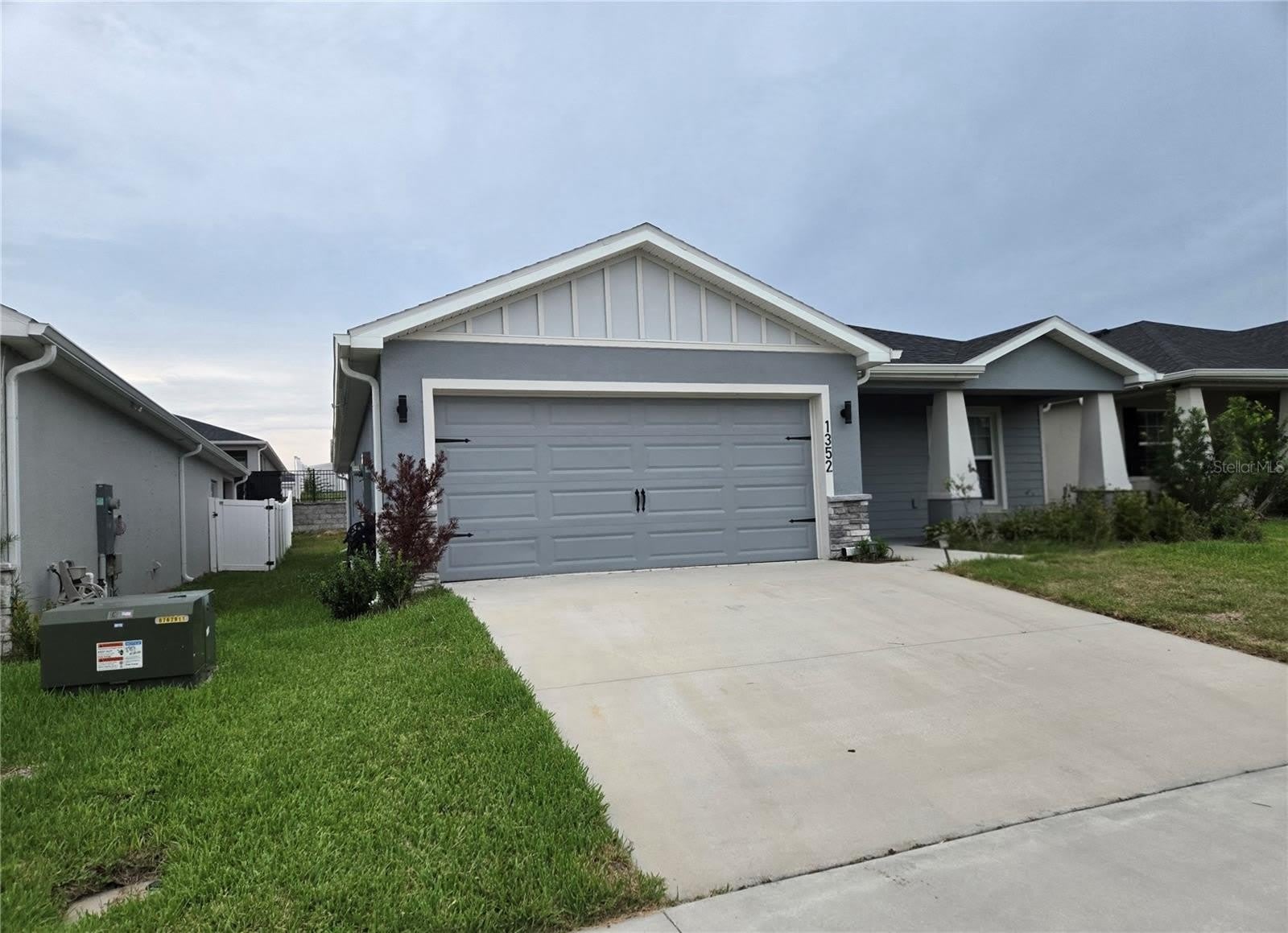1352 MOUNTAIN FLOWER Lane – photo 2