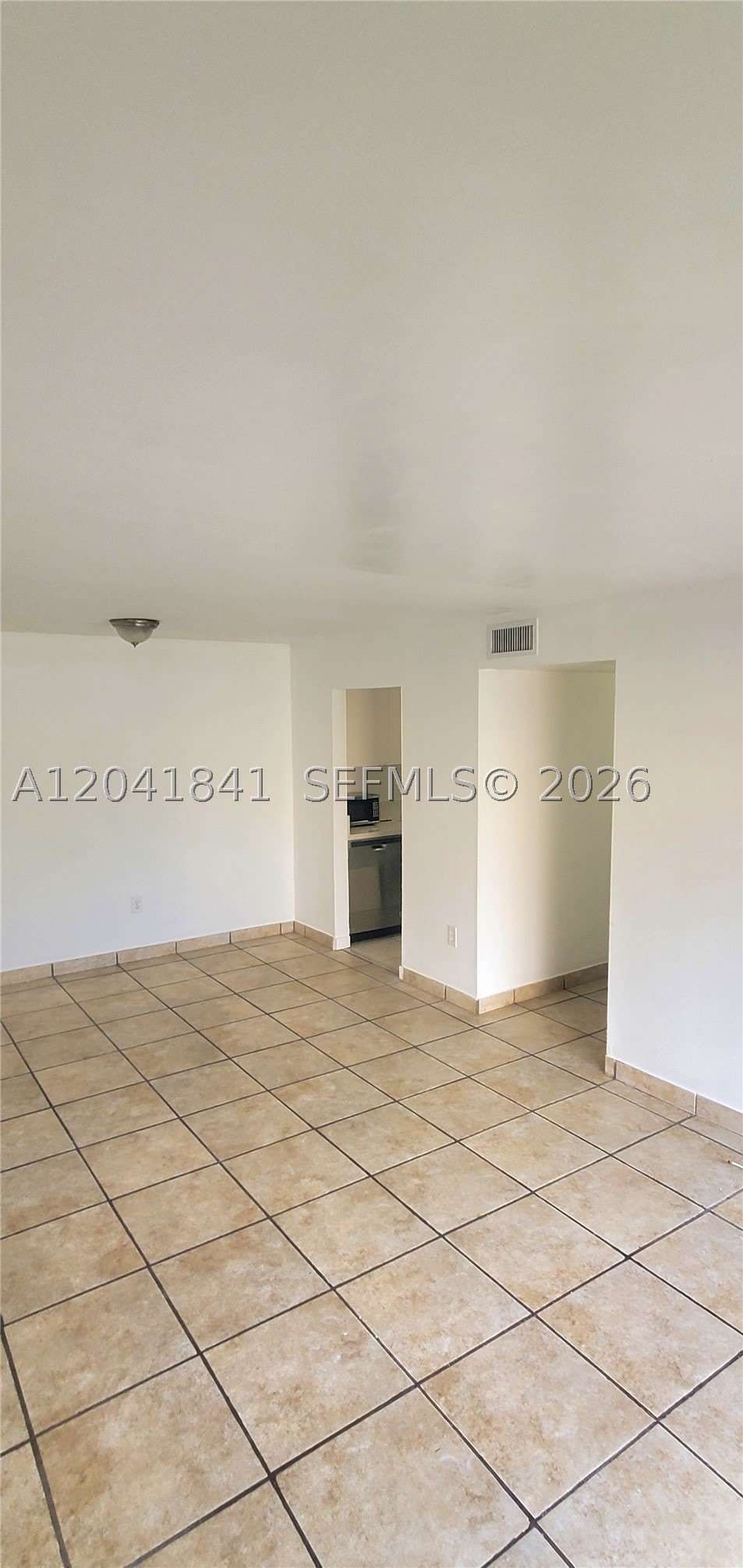 7405 SW 152nd Ave – photo 5