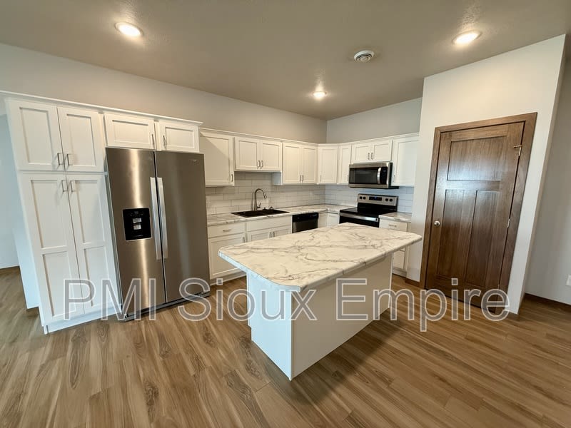 6114 E Copper Pl – photo 3