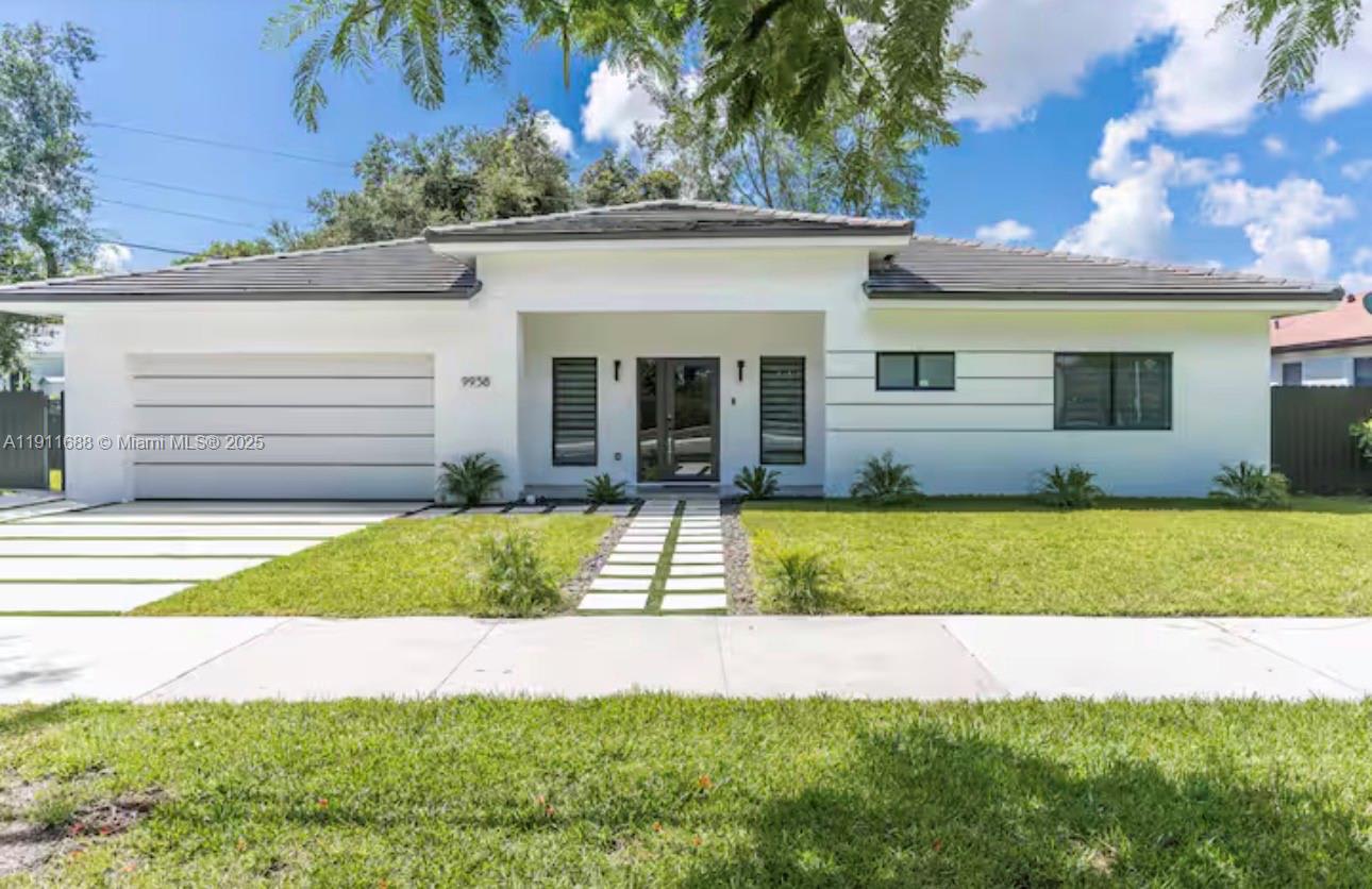 9958 Southwest 216th Street – photo 1
