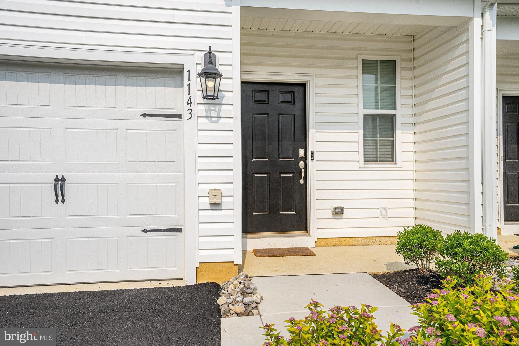 1143 Martin Road – photo 2