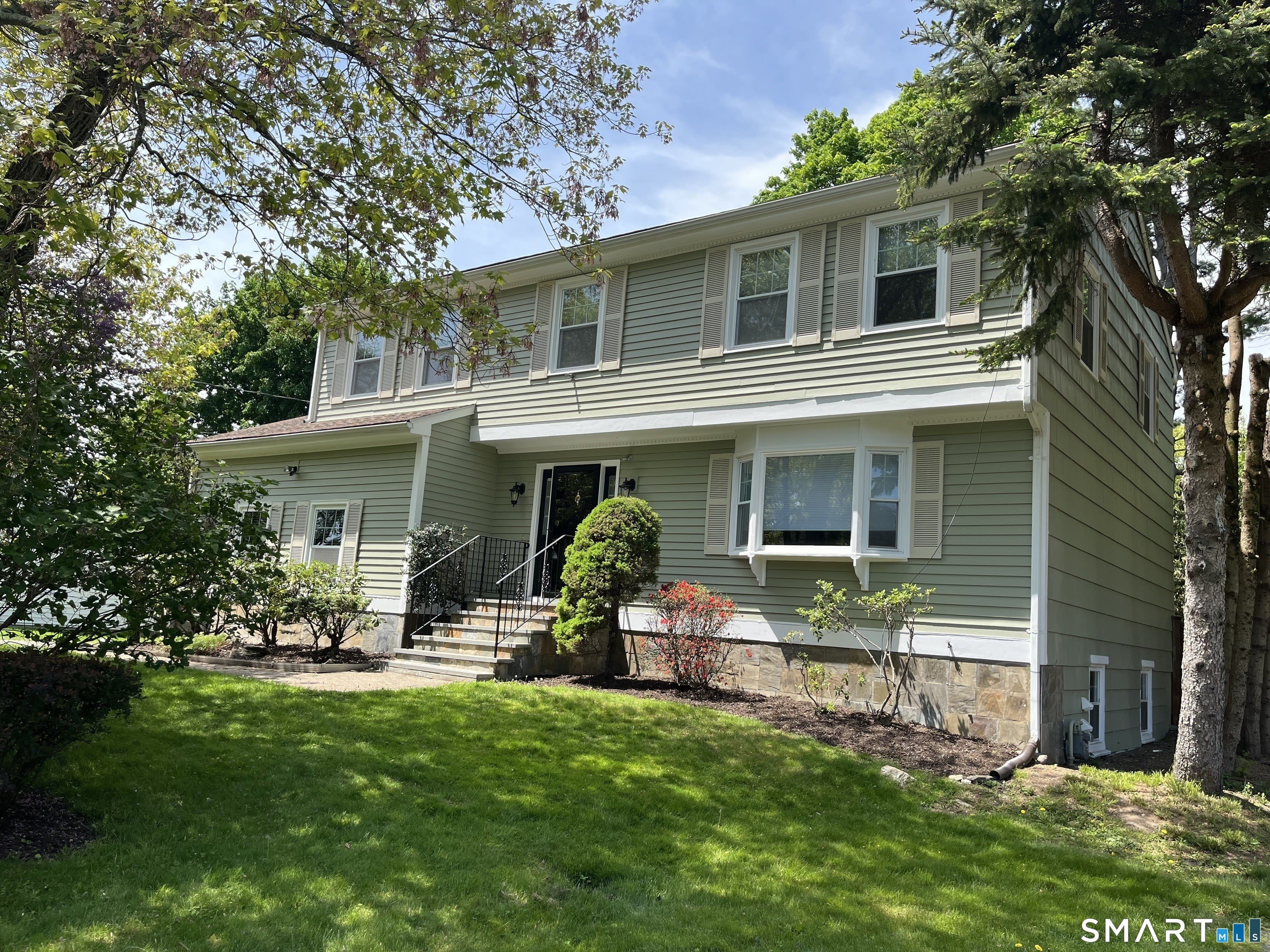 476 Wilson Street – photo 1