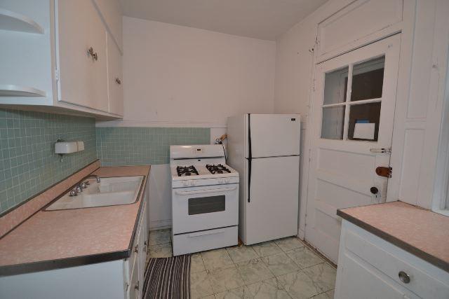 5019 Winchester – photo 1