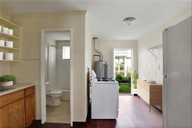 617 Cook Street – photo 3