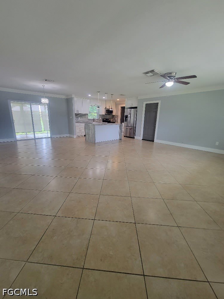203 Redcliff Avenue – photo 2