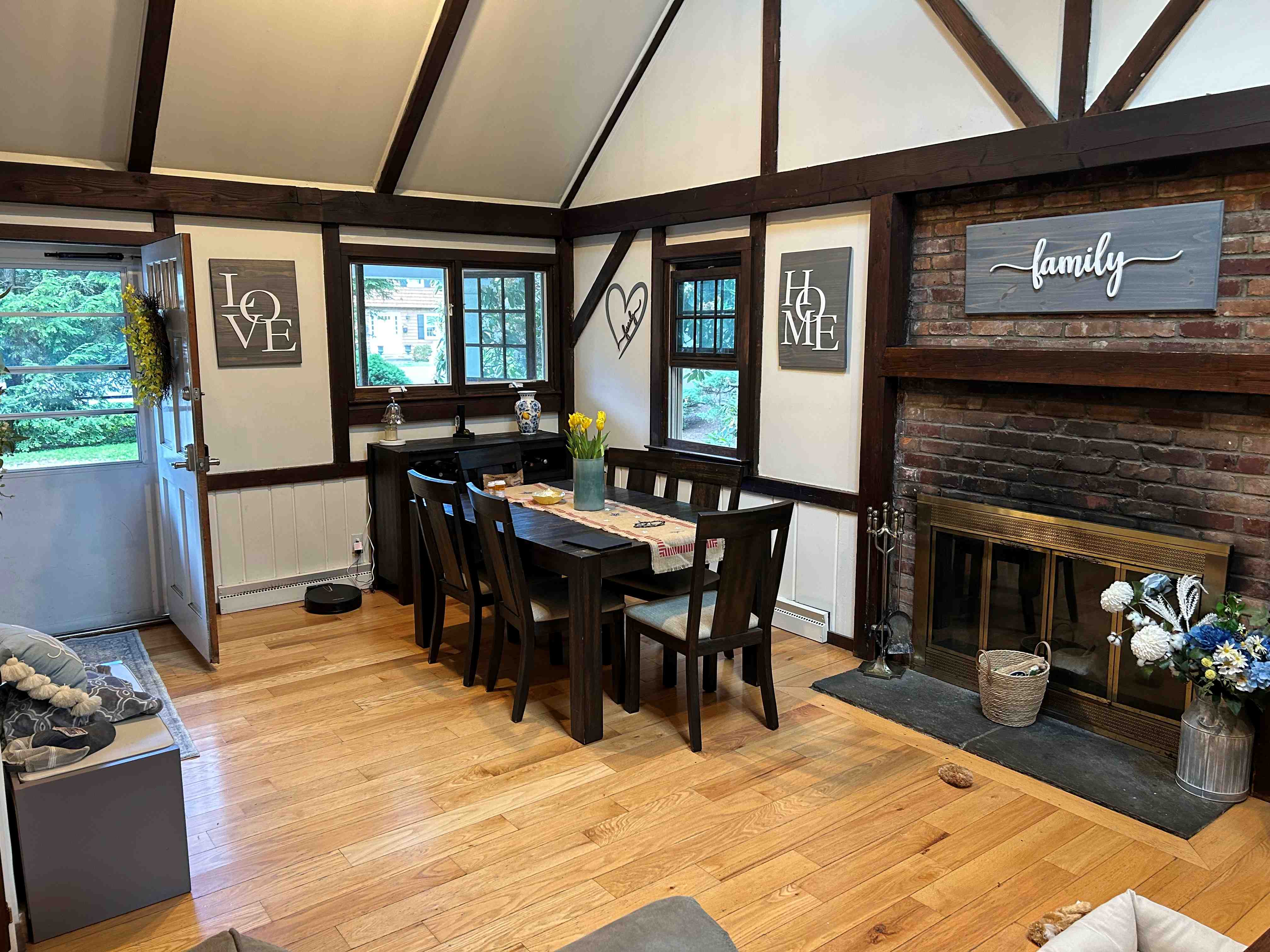 373 Main Street – photo 3