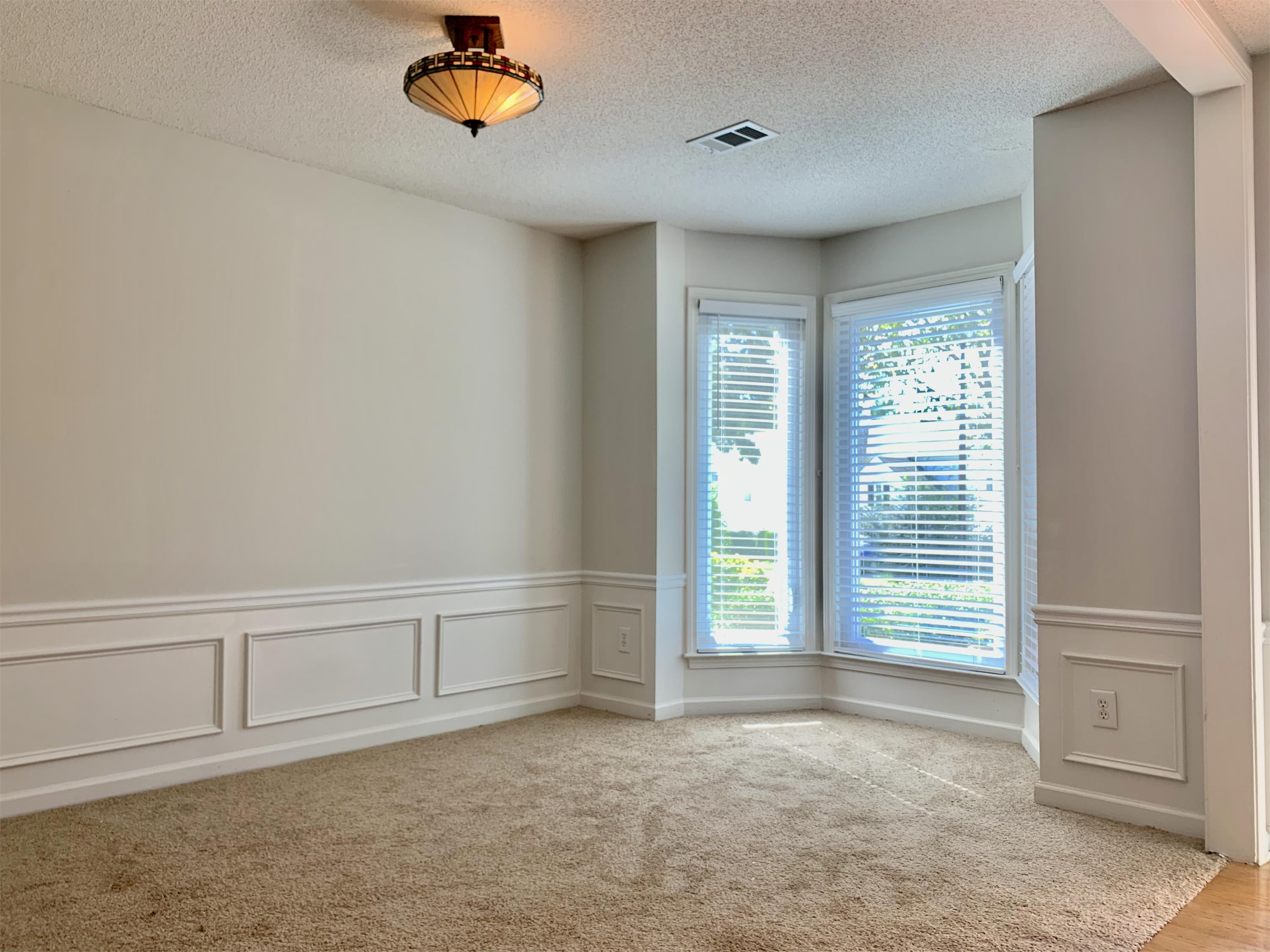 485 Chippenham Court – photo 3