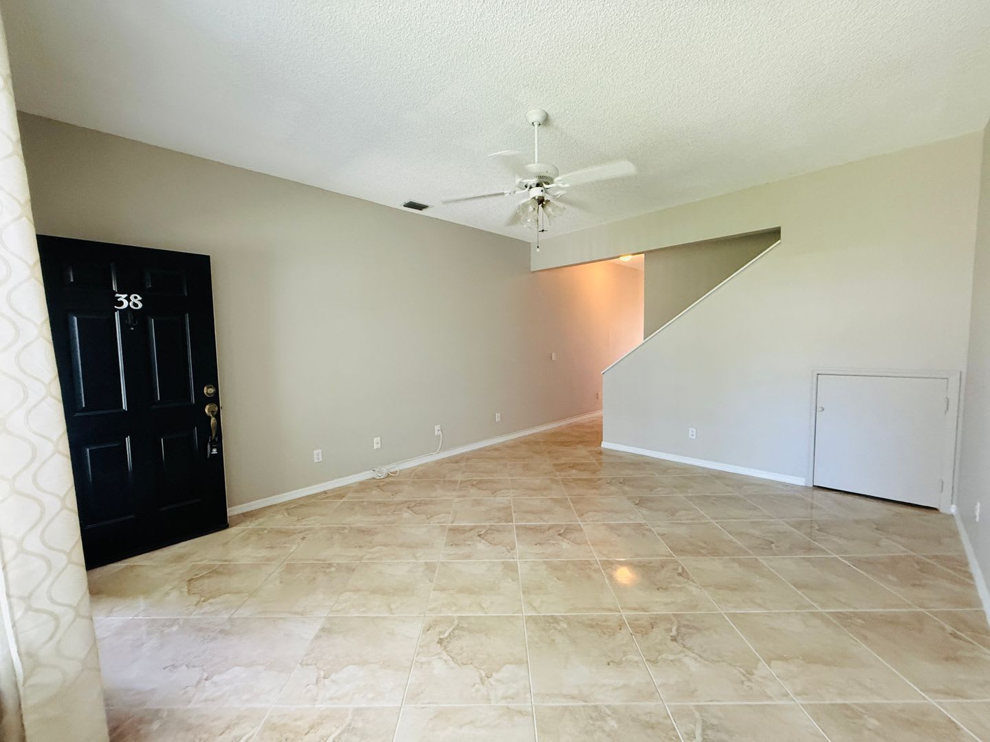 Townhome in Palm Harbor – photo 2