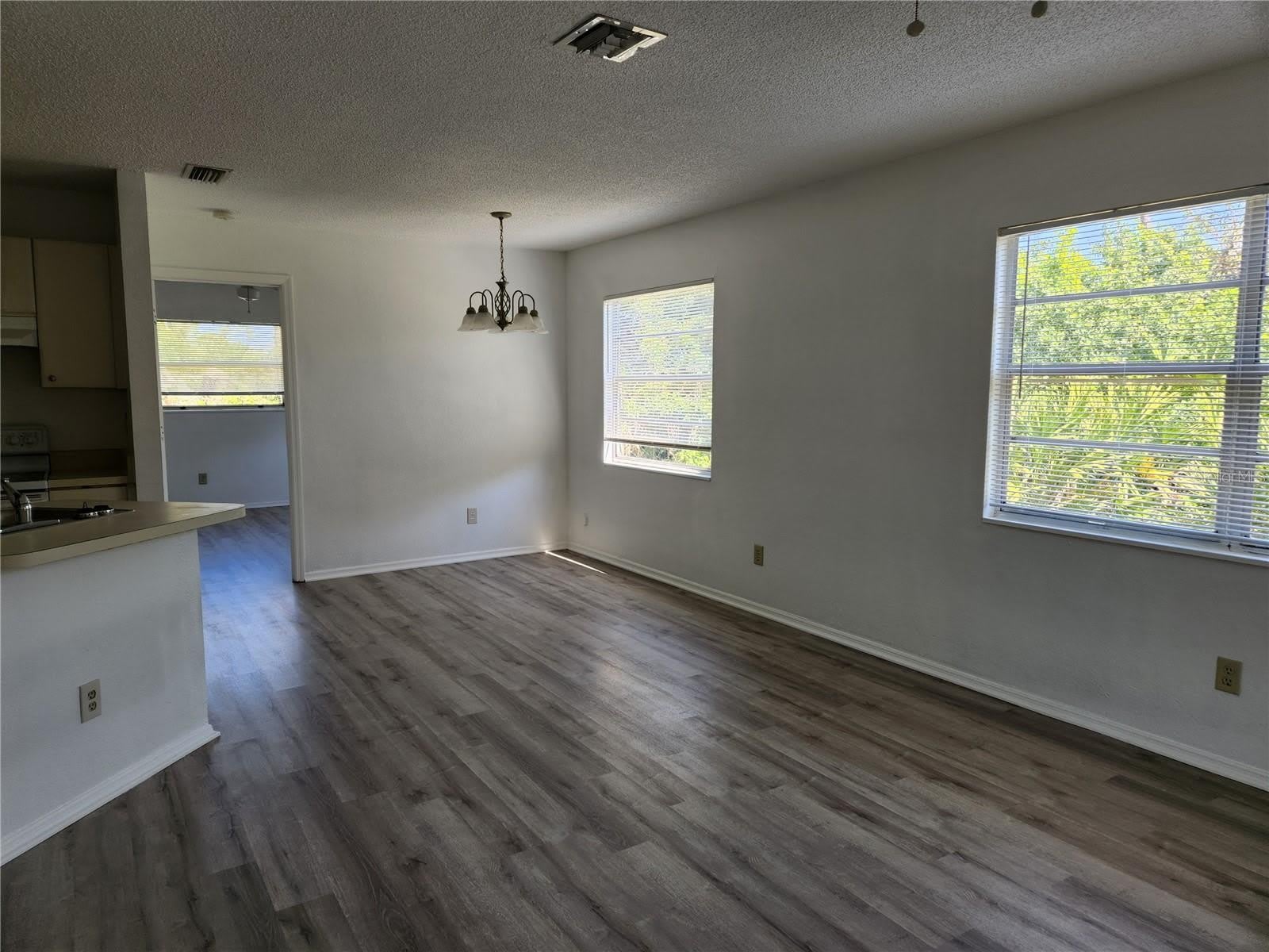 9522 ACE Road – photo 2