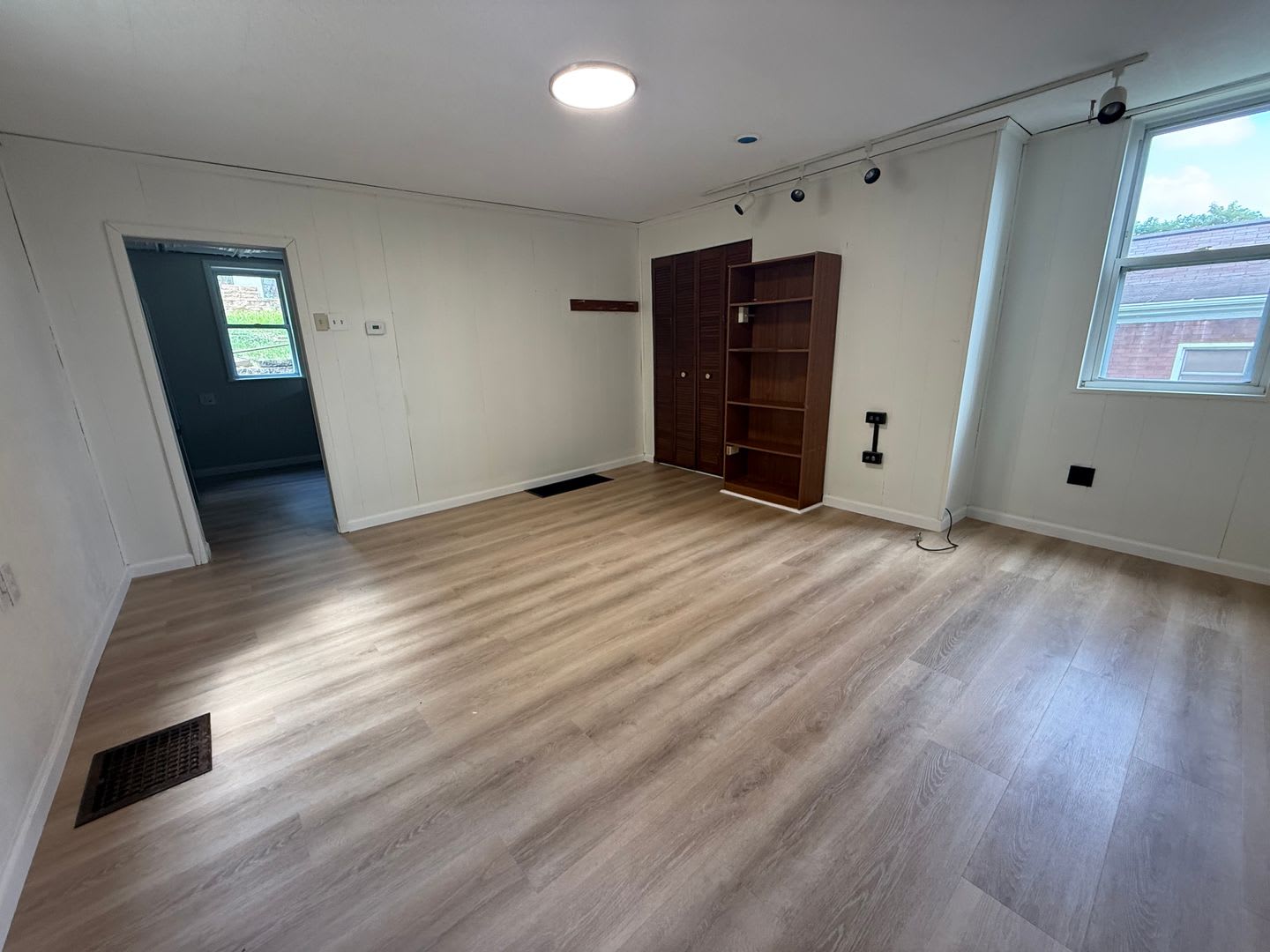 Updated Home – photo 5