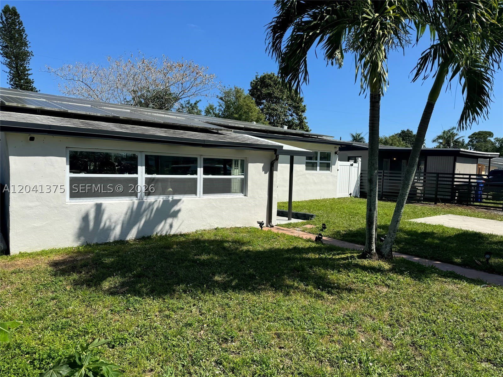 6453 Meade St – photo 2