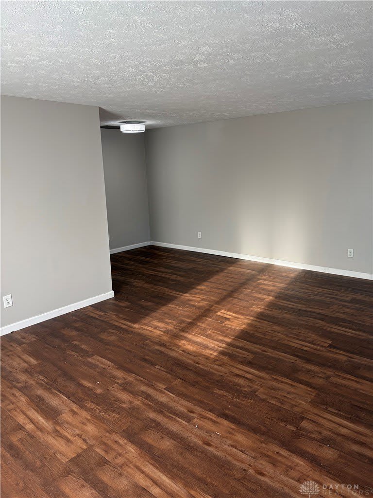 1670 Villa S Drive – photo 2