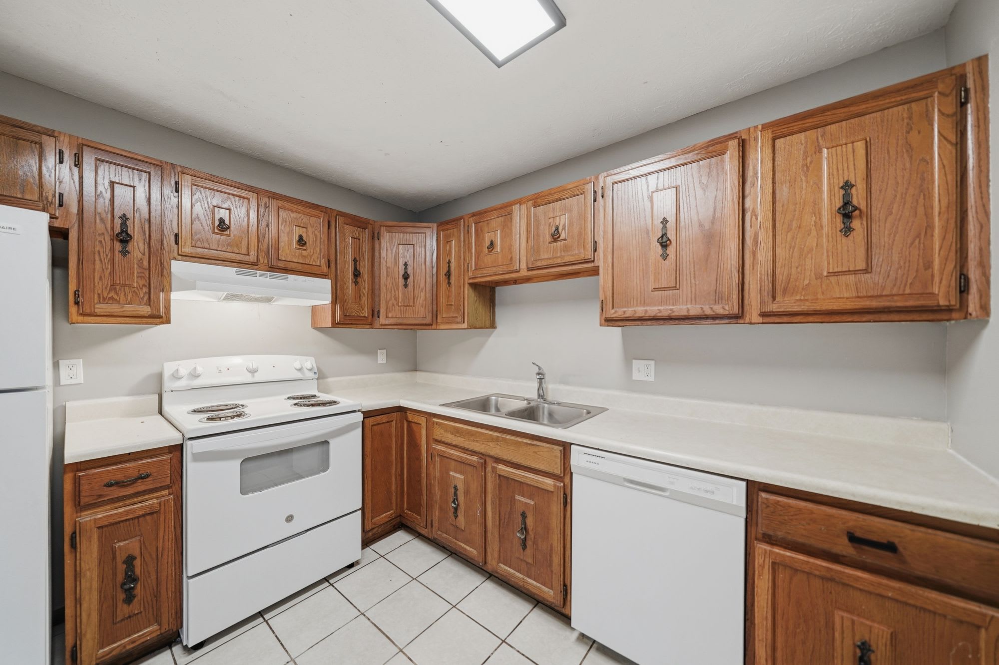 2612 J Street 3 – photo 5