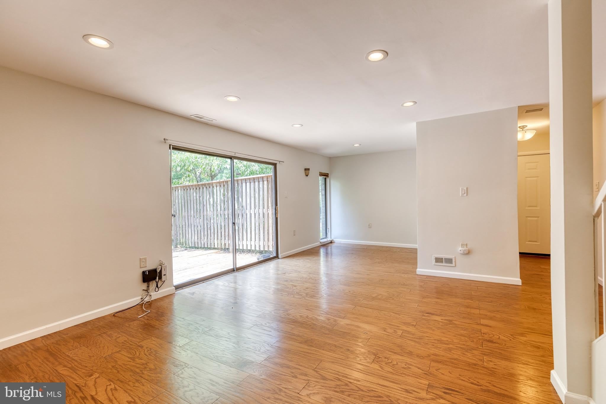 10564 Cross Fox Lane – photo 5