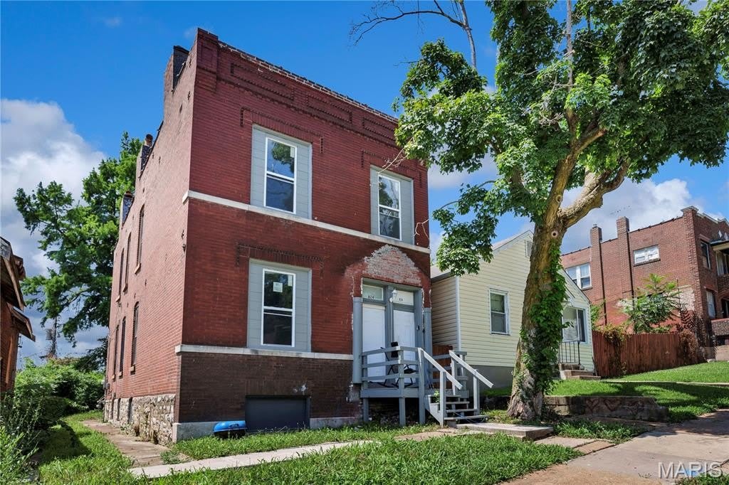 824 Canaan Avenue – photo 3