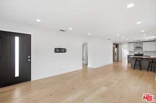 4221 166Th Street – photo 3