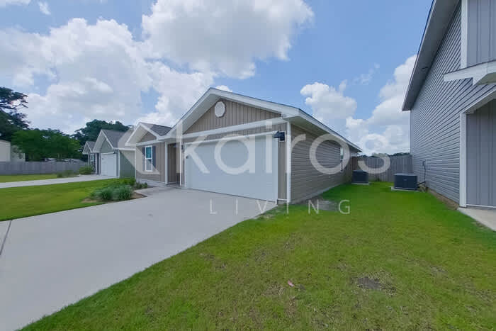 416 Monarch Lane – photo 3