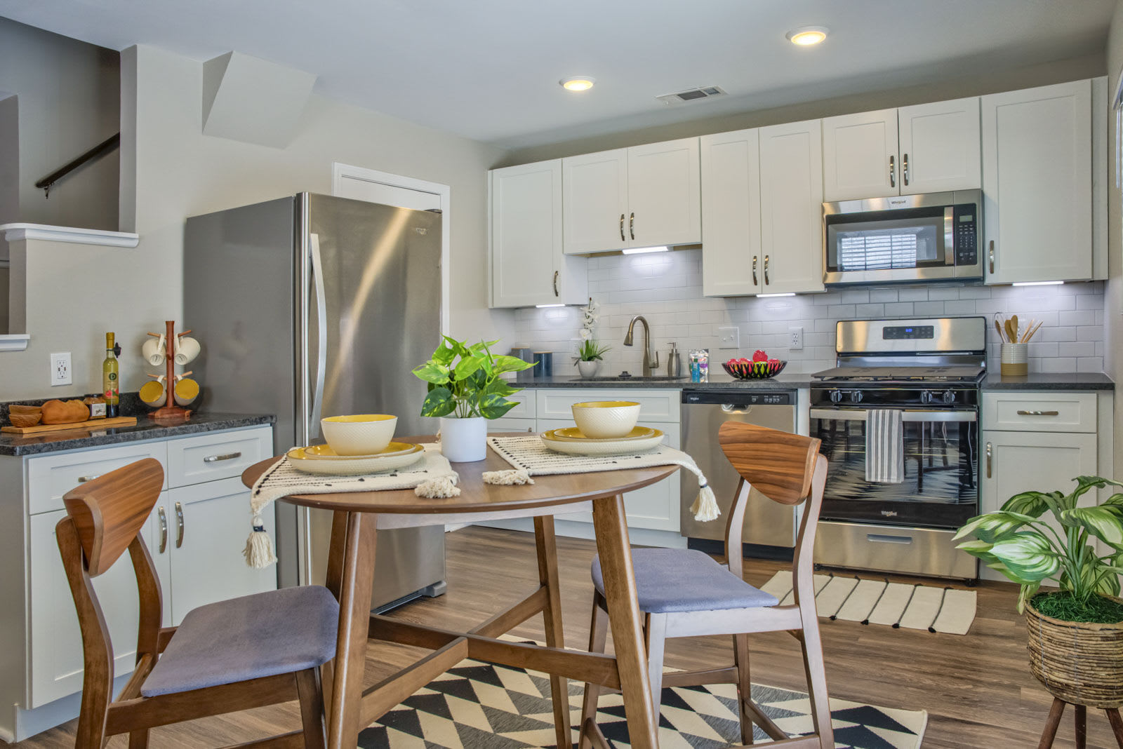 Avonlea Westside – photo 2