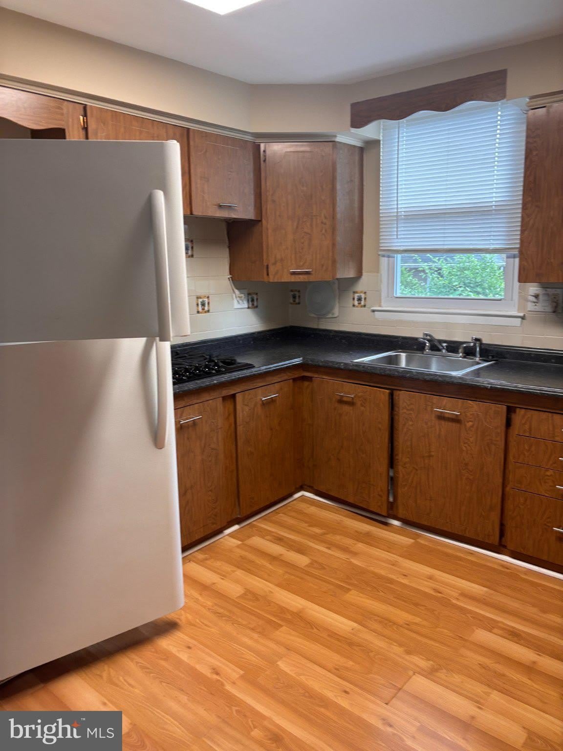 1730 BORBECK Avenue – photo 2