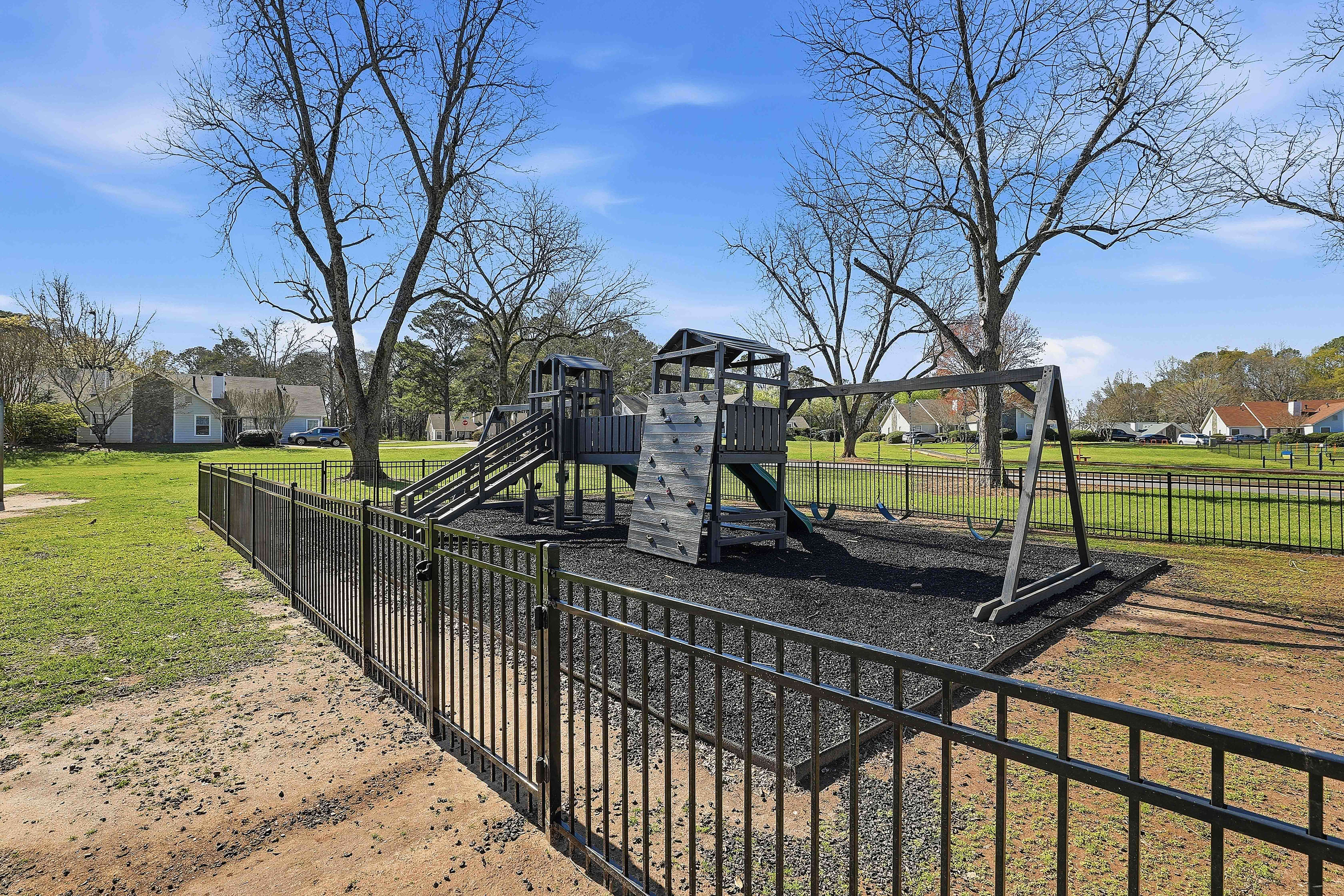 Faris Residences Newnan – photo 3