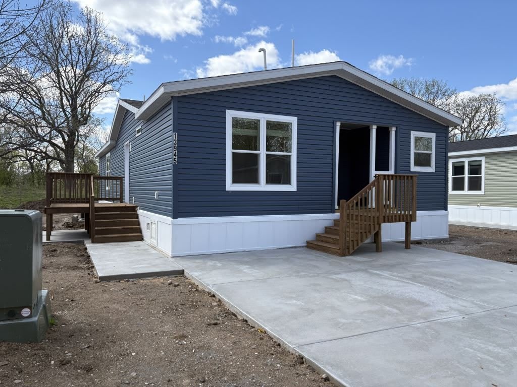 13945 Bunratty Ave – photo 1