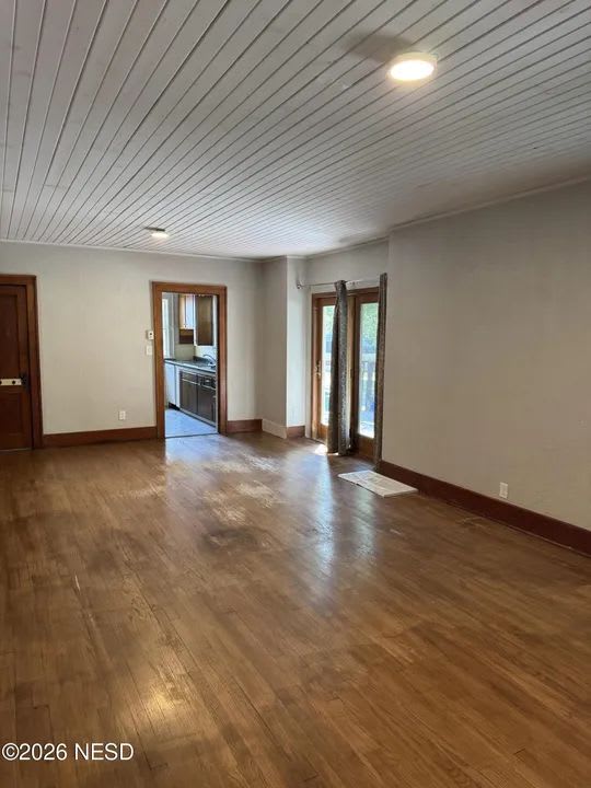 602 N Broadway – photo 5