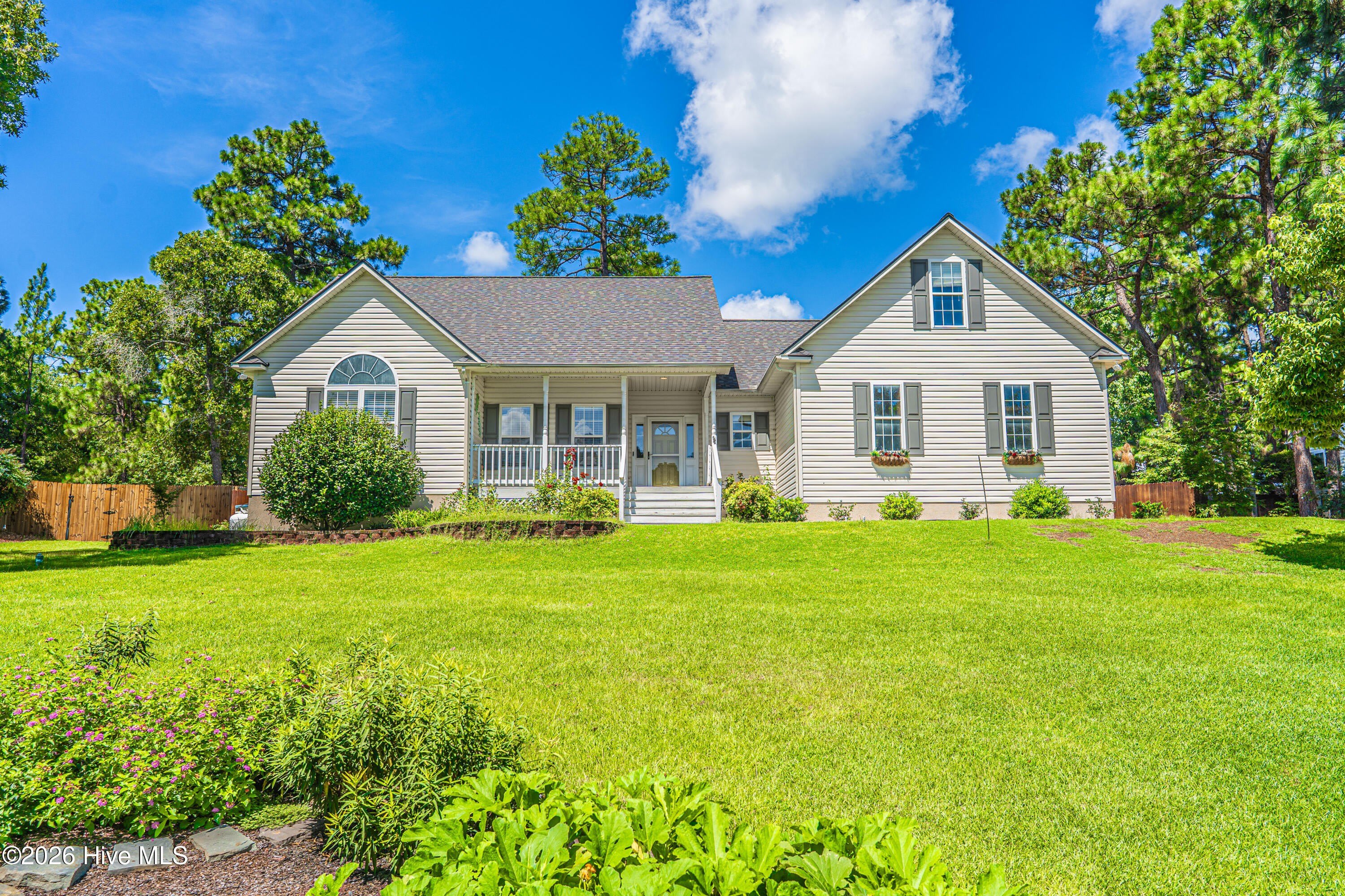 154 Dublin Court – photo 2