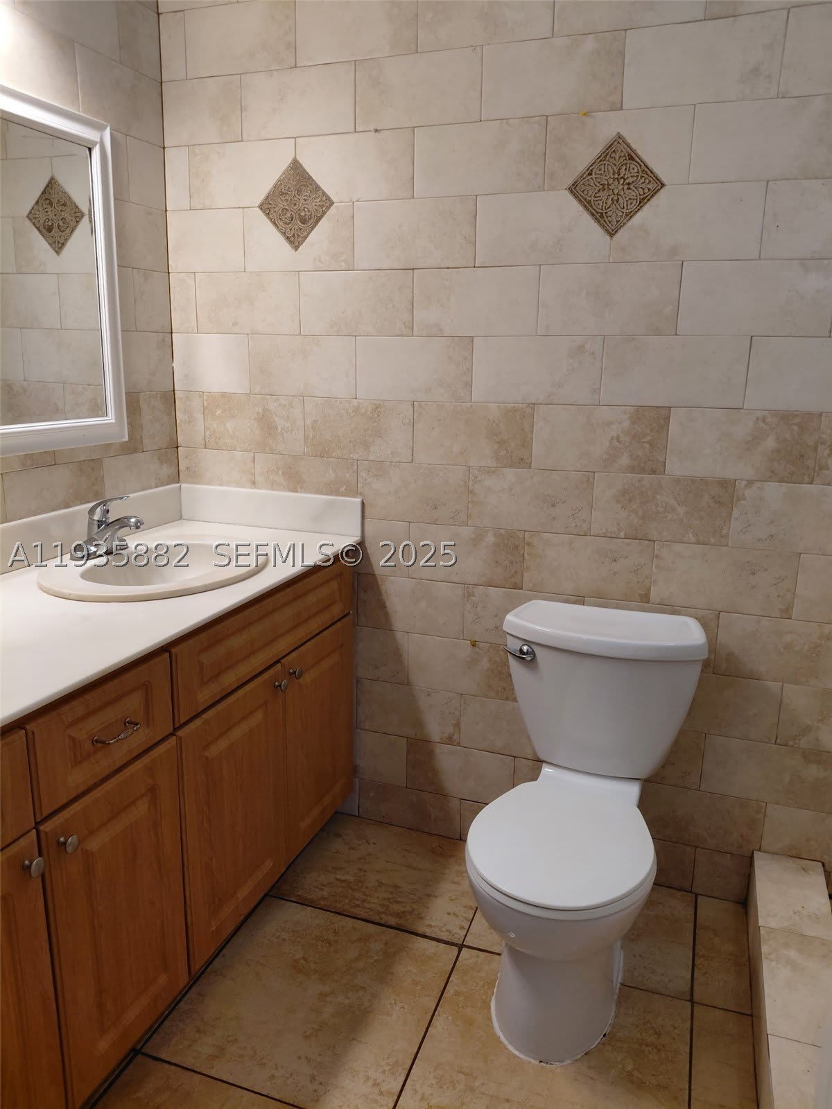 3503 SW 24th St – photo 3