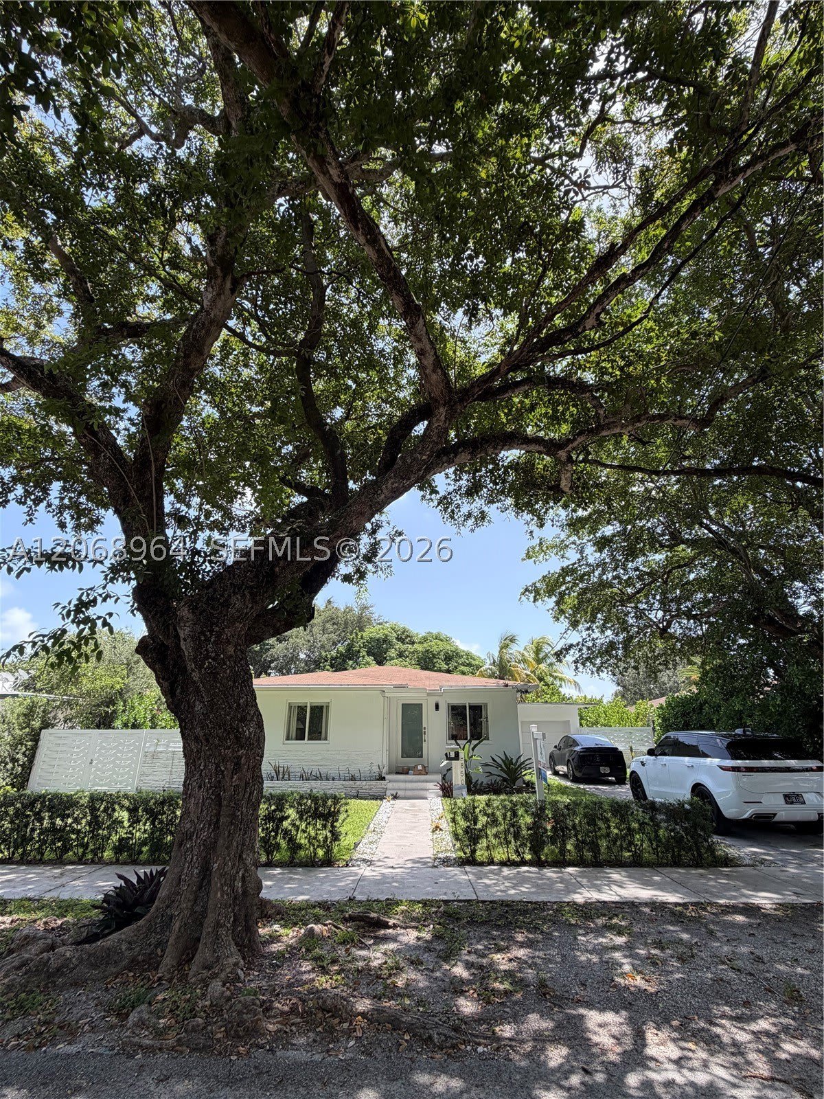 850 Ne 127Th St – photo 3