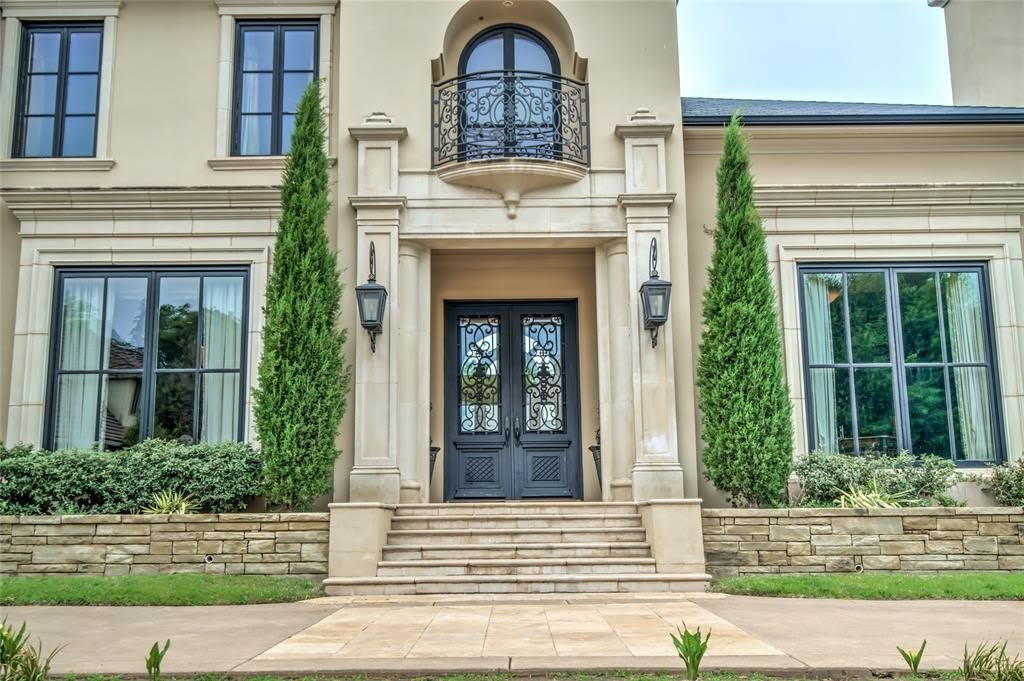 5701 Mistletoe Court – photo 4