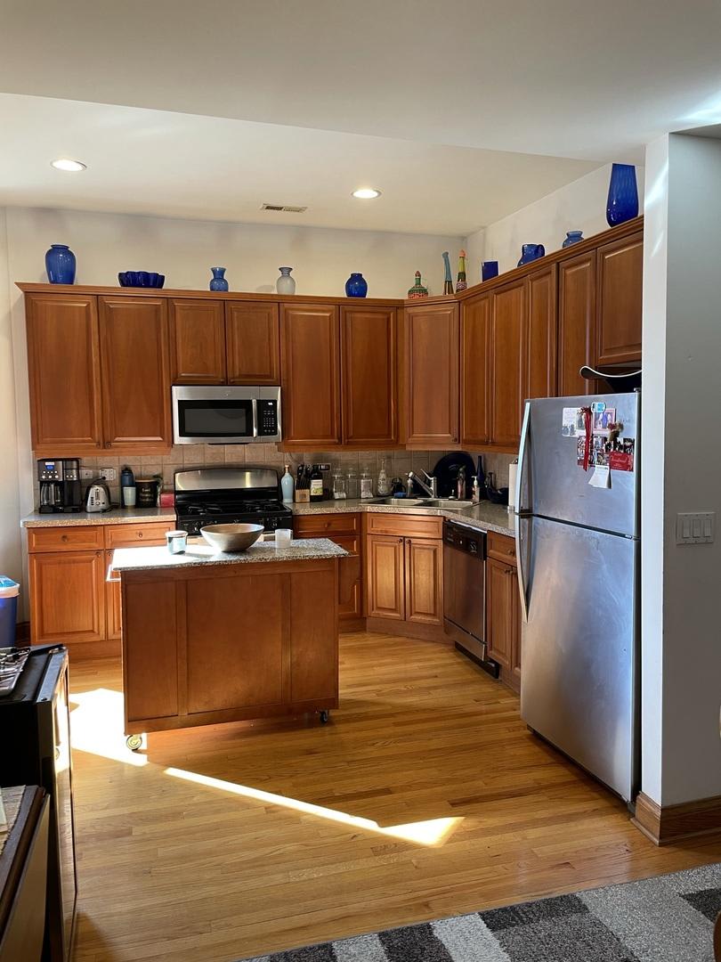 4051 North Kenmore Ave. – photo 5