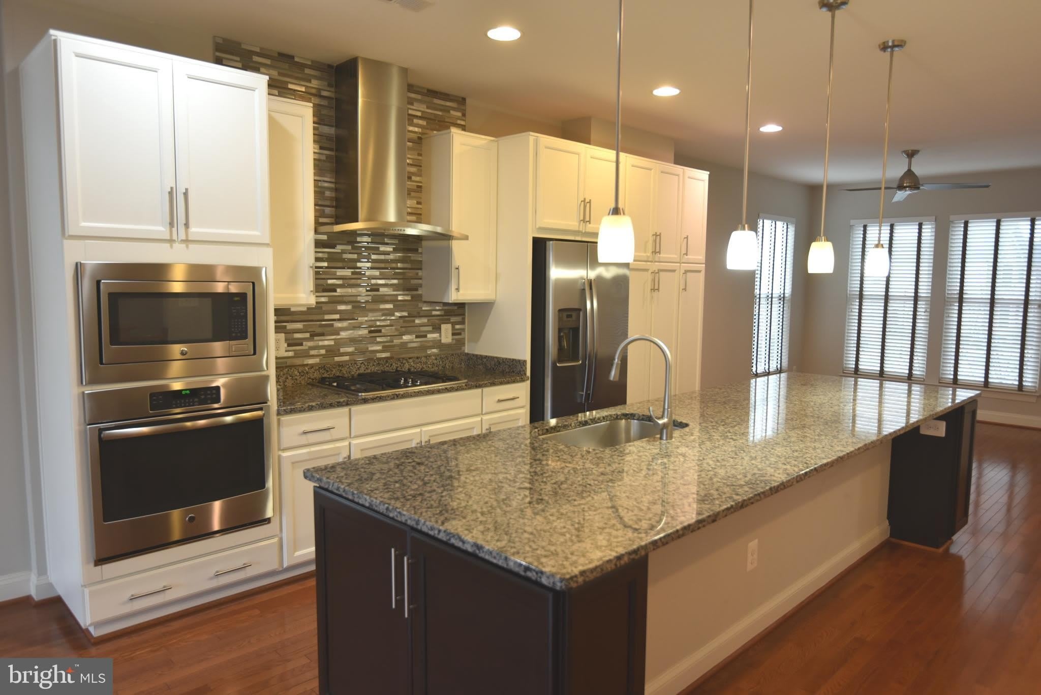 20425 CODMAN Drive – photo 2