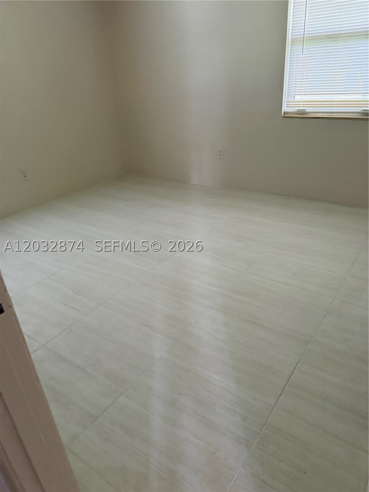 307 NW 12th Ave – photo 5