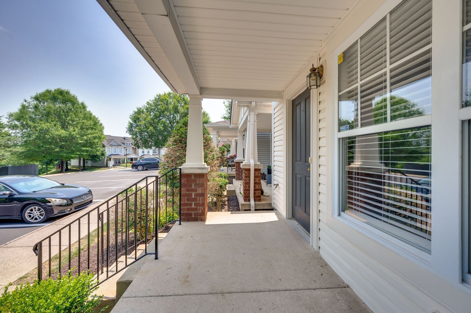 Renovated Townhome in Convenient Nashville Location – photo 5