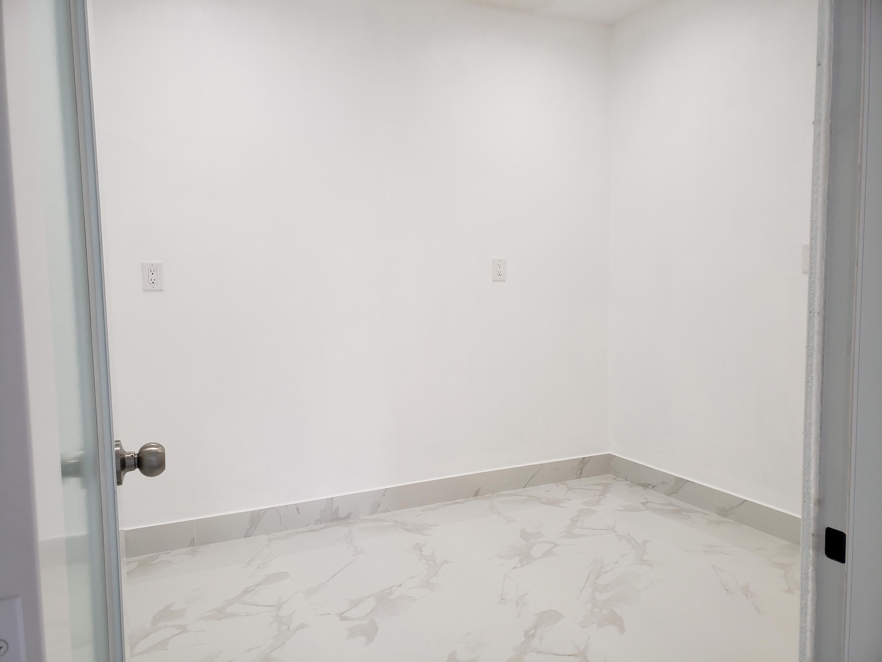169 Corrine Place – photo 4