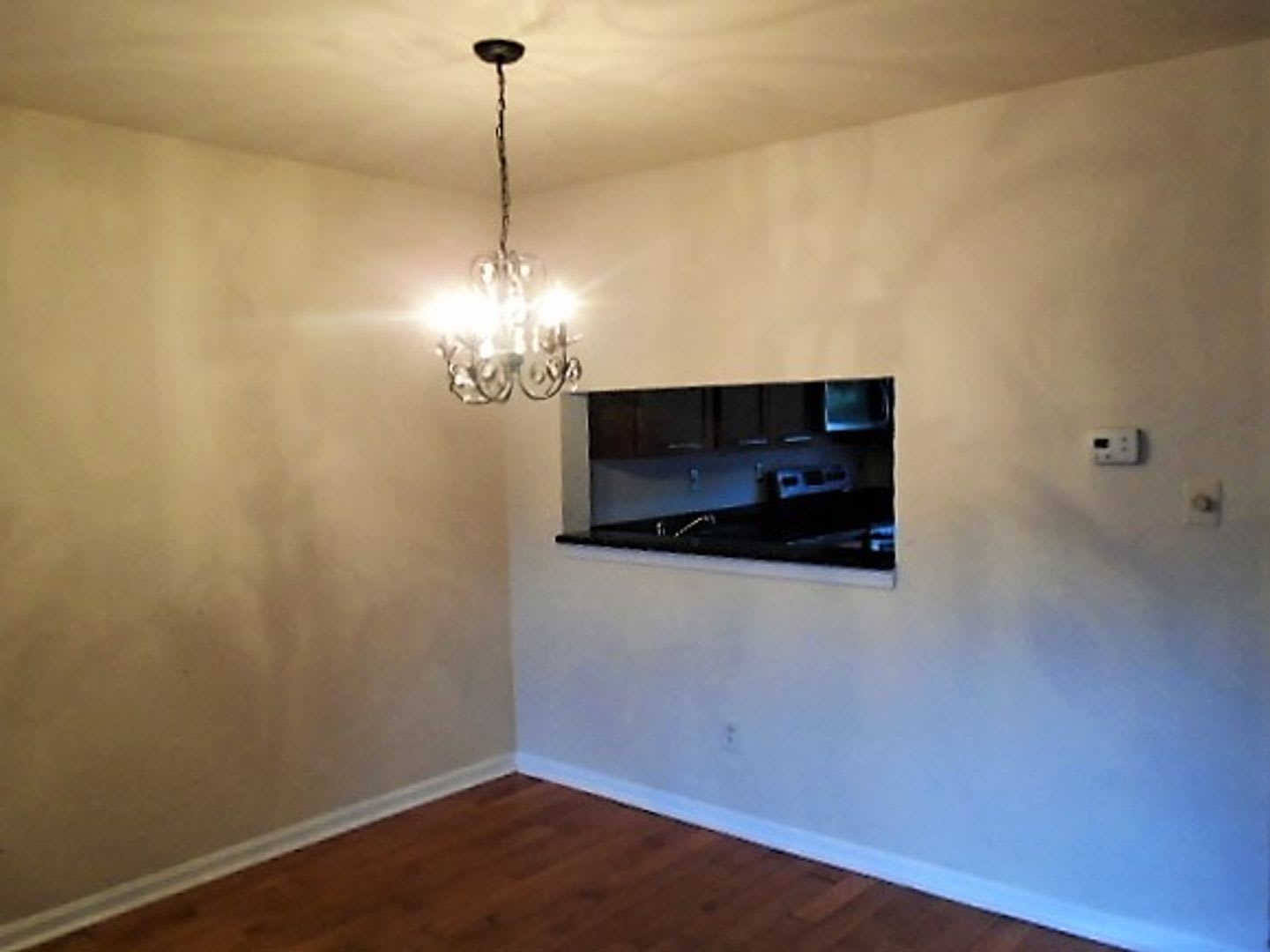 1211 S. Linwood Ave. Huge 3BR, 3.5BA Townhouse in Canton – photo 3