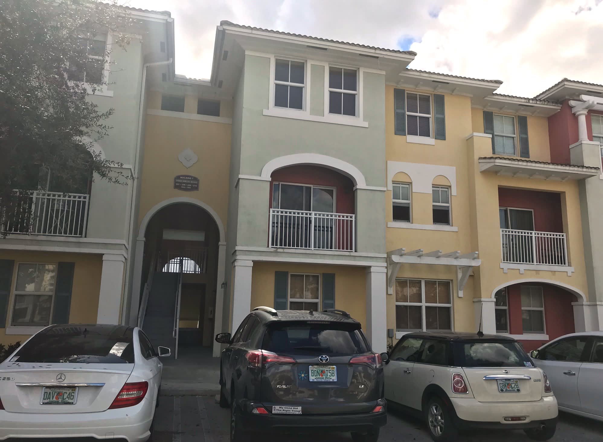 10902 NW 83 ST #209. DORAL – photo 2