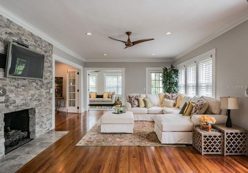 209 13TH Avenue N – photo 5