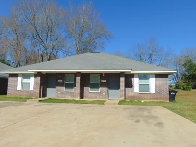 1036 San Saba St – photo 2