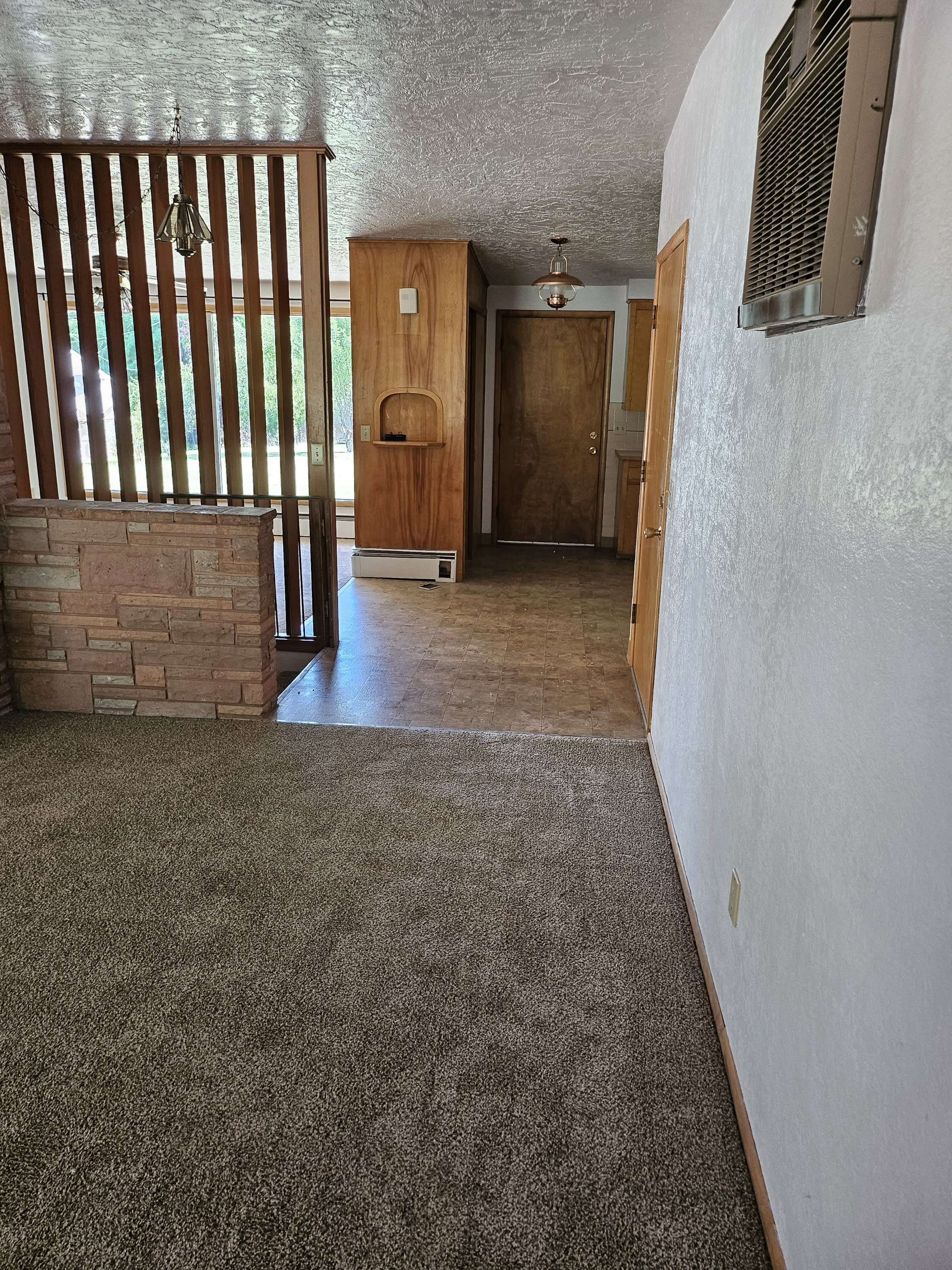 471 East Park St – photo 4
