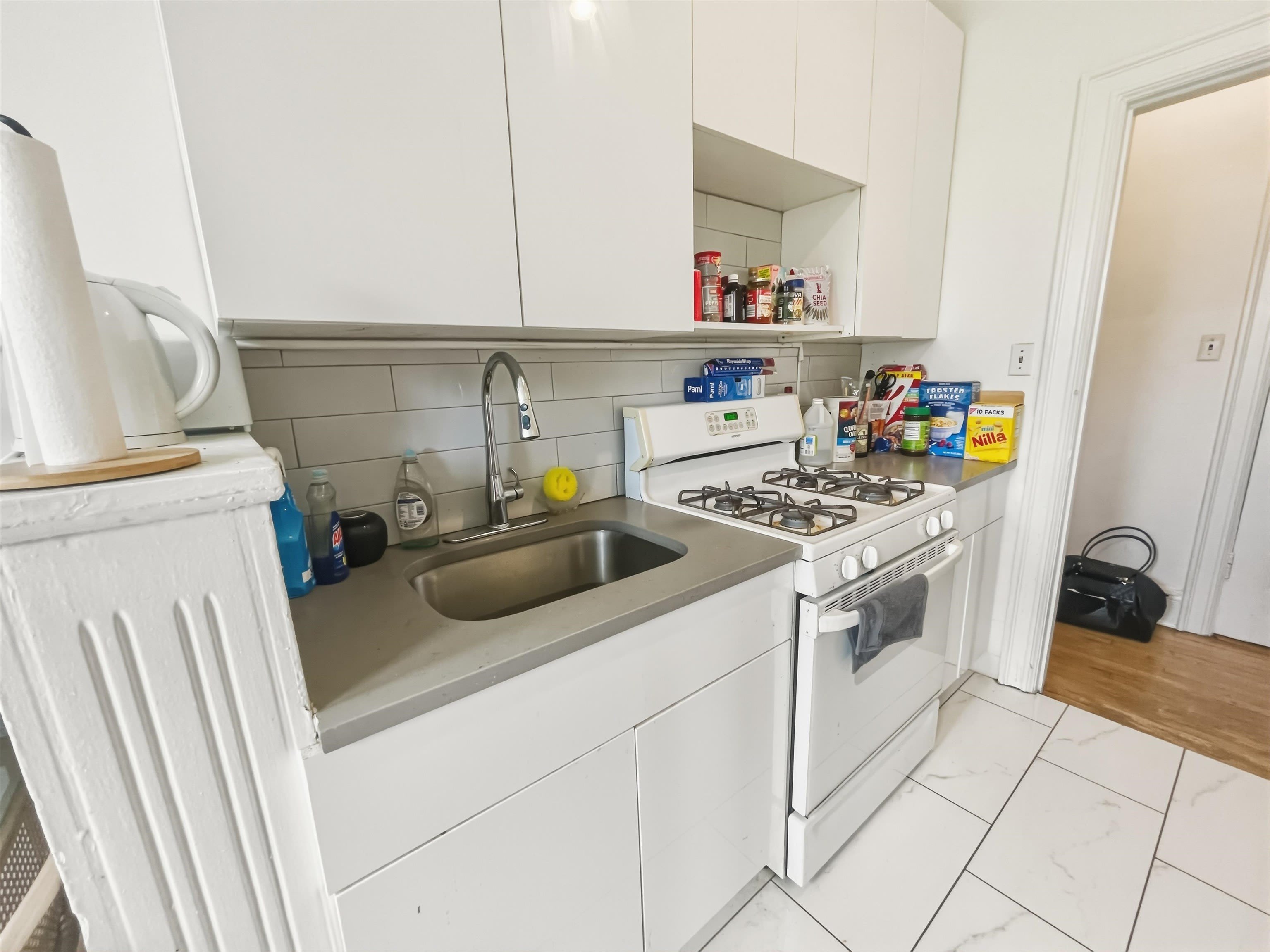 7427 BLVD E – photo 4