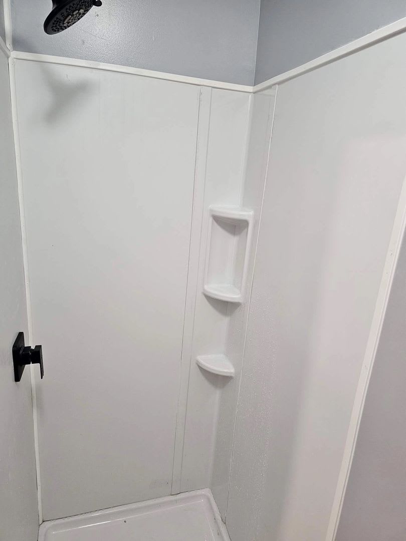 Room in 4 Bedroom Home at Baker Terrace NW – photo 5