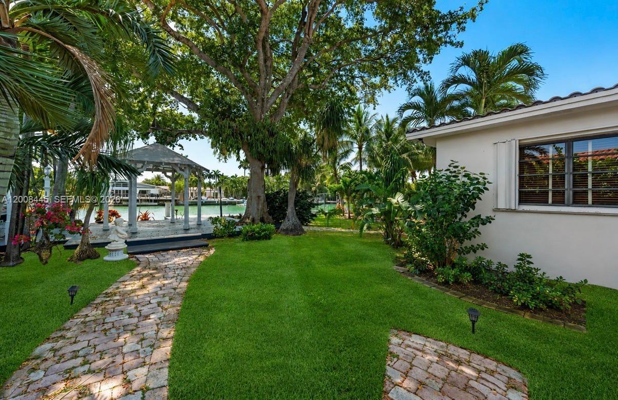 540 South Shore Drive – photo 2