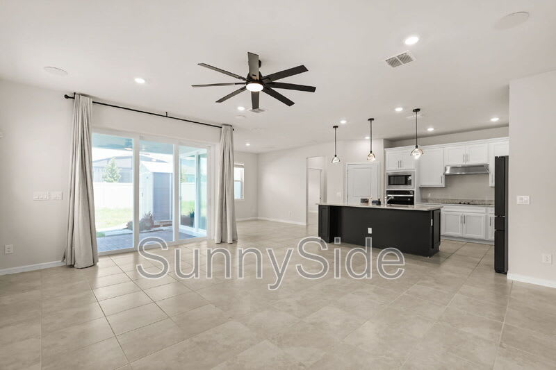 2715 Clear Night Ave – photo 4