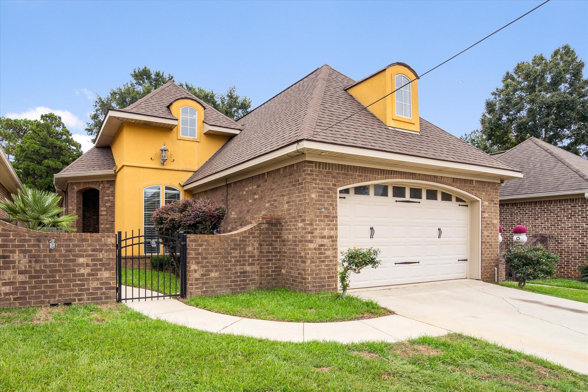 773 Louise Ave – photo 1