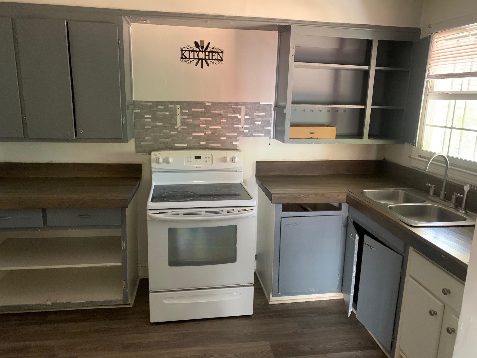 1191 N GRAHAM St – photo 5