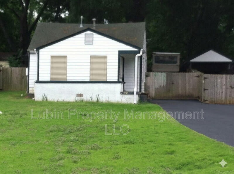 4219 Willowview Ave – photo 1