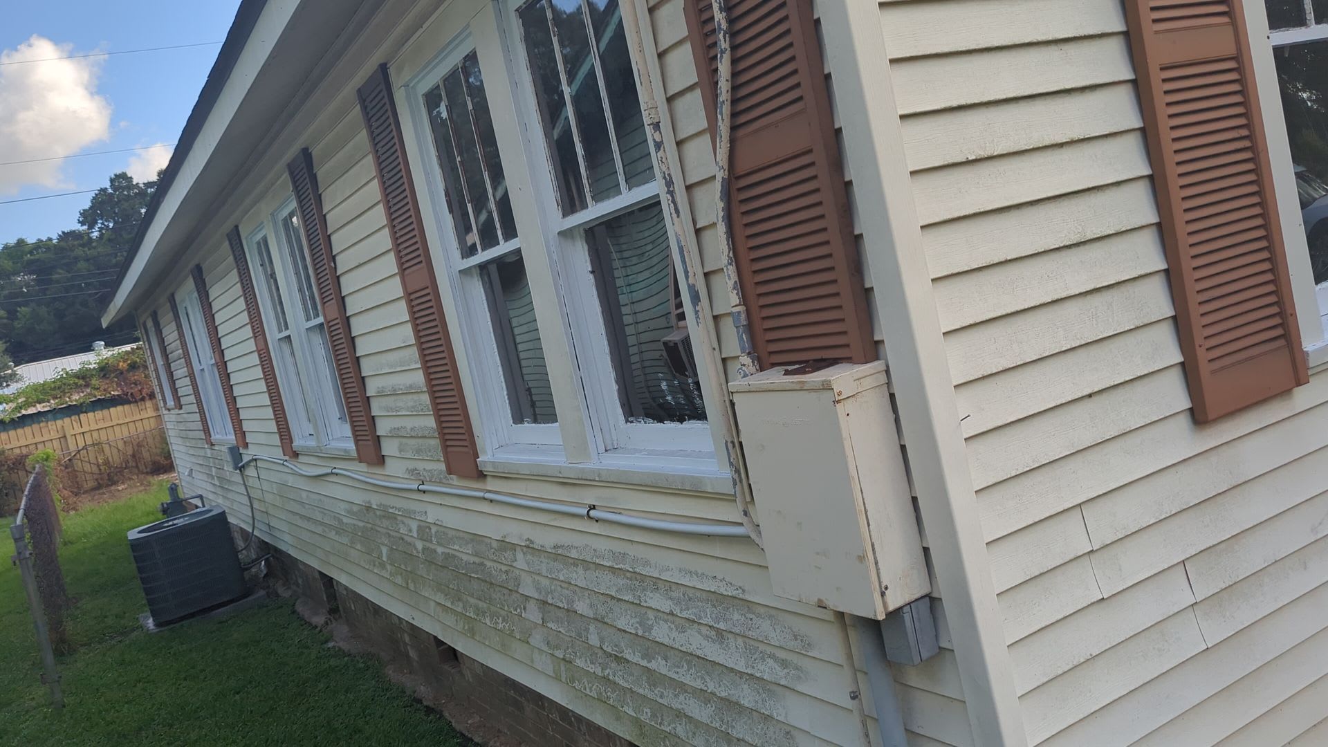 3 Bed 1 Bath – photo 4