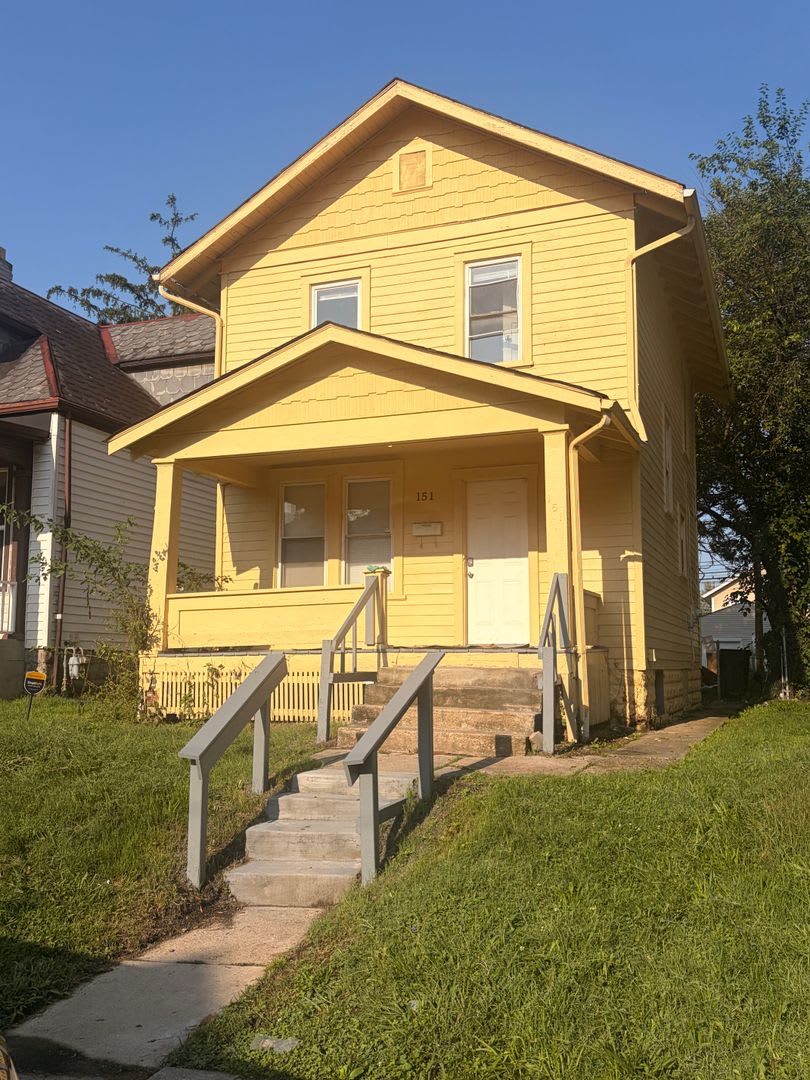 Newly Renovated 3-Bedroom Home for Rent – photo 2